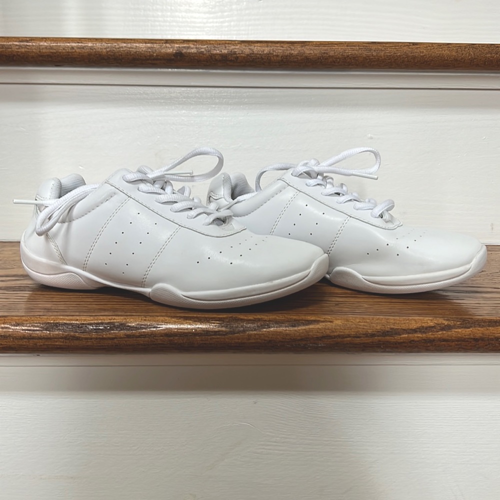 Yingrui Women Cheerlading Shoes